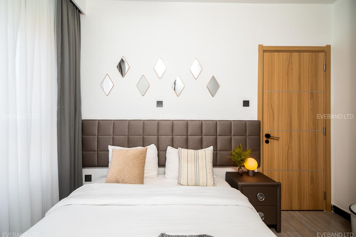 Furnished 2 Bed Apartment with En Suite at Wood Avenue - 15