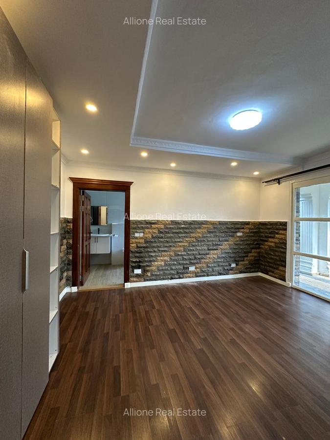5 Bed House with Swimming Pool in Runda - 9
