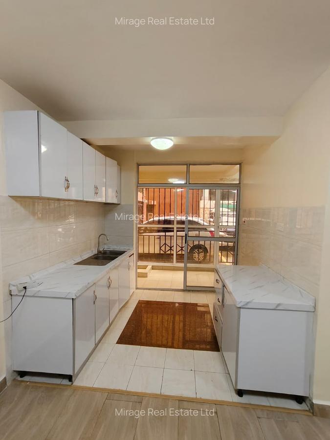 2 Bed Apartment with Swimming Pool in Kilimani - 7