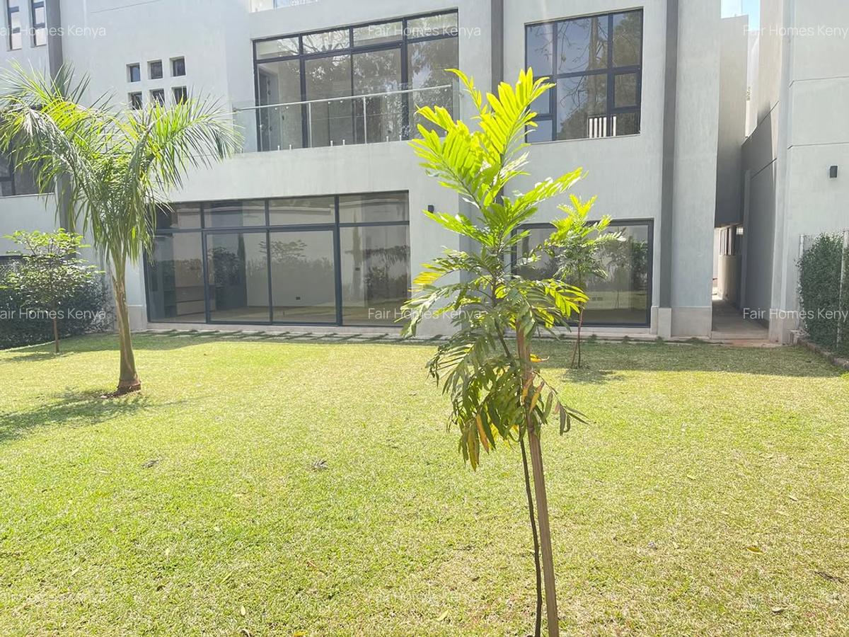 5 Bed Townhouse with En Suite at Maji Mazuri - 7