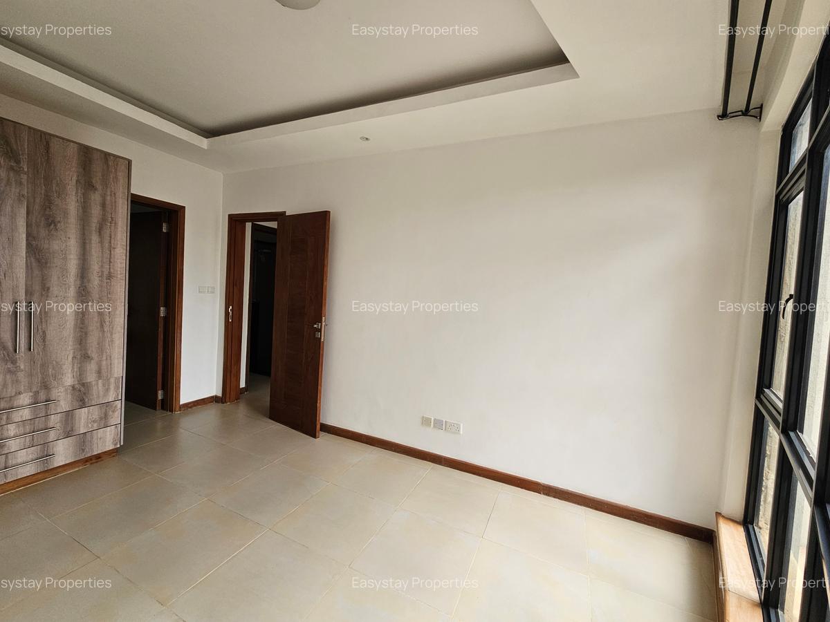2 Bed Apartment with En Suite in Westlands Area - 5