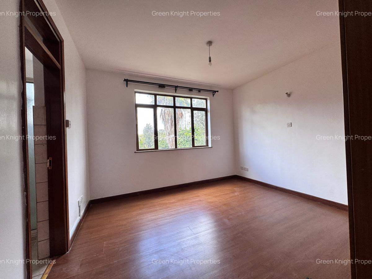 Serviced 3 Bed Apartment with En Suite in Kilimani - 7