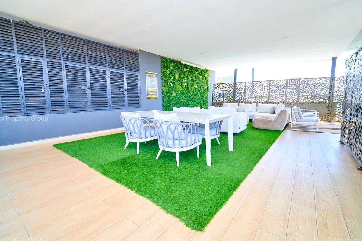Furnished 1 Bed Apartment with Swimming Pool in Riverside - 19