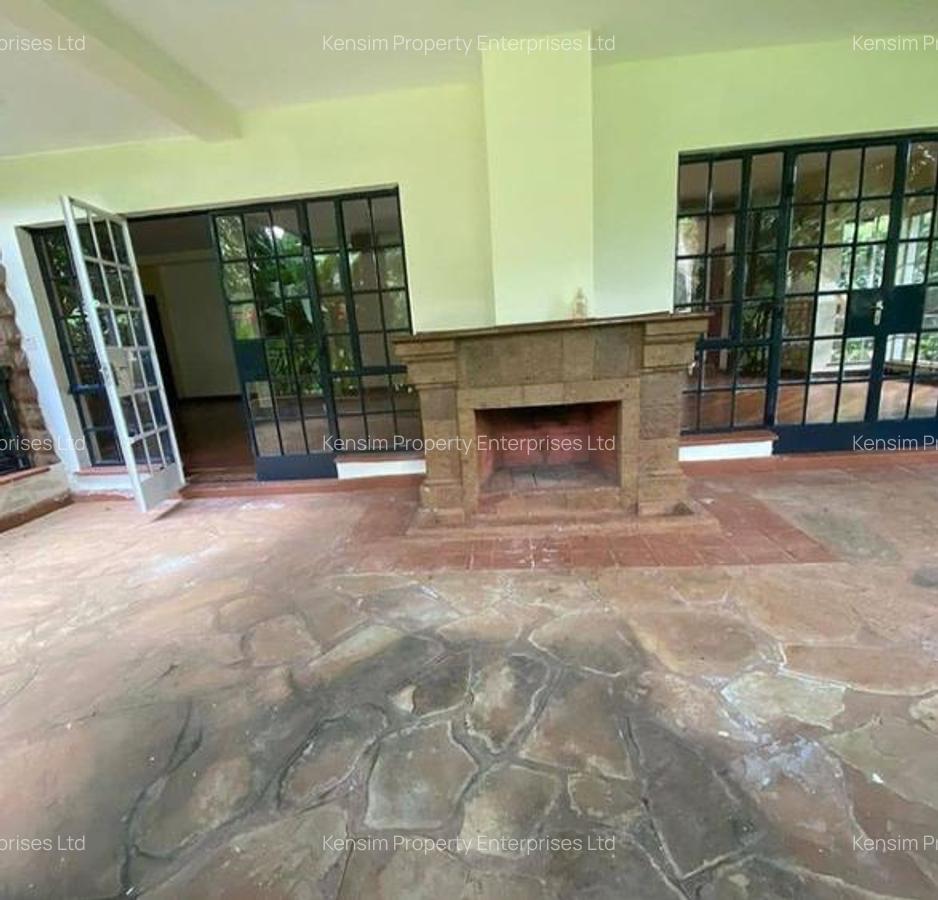 5 Bed Townhouse with En Suite in Rosslyn - 11