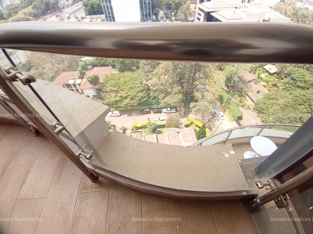2 Bed Apartment with En Suite in Westlands Area - 10