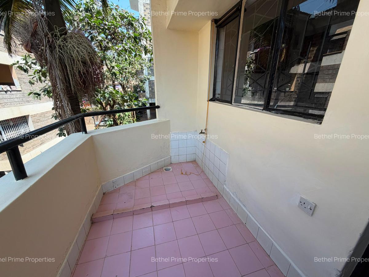 3 Bed Apartment with Parking in Rhapta Road - 5