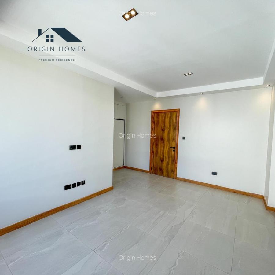4 Bed Apartment with En Suite at Peponi Road - 17