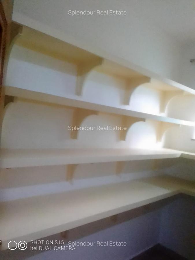 Furnished 3 Bed Apartment with En Suite in Brookside - 11