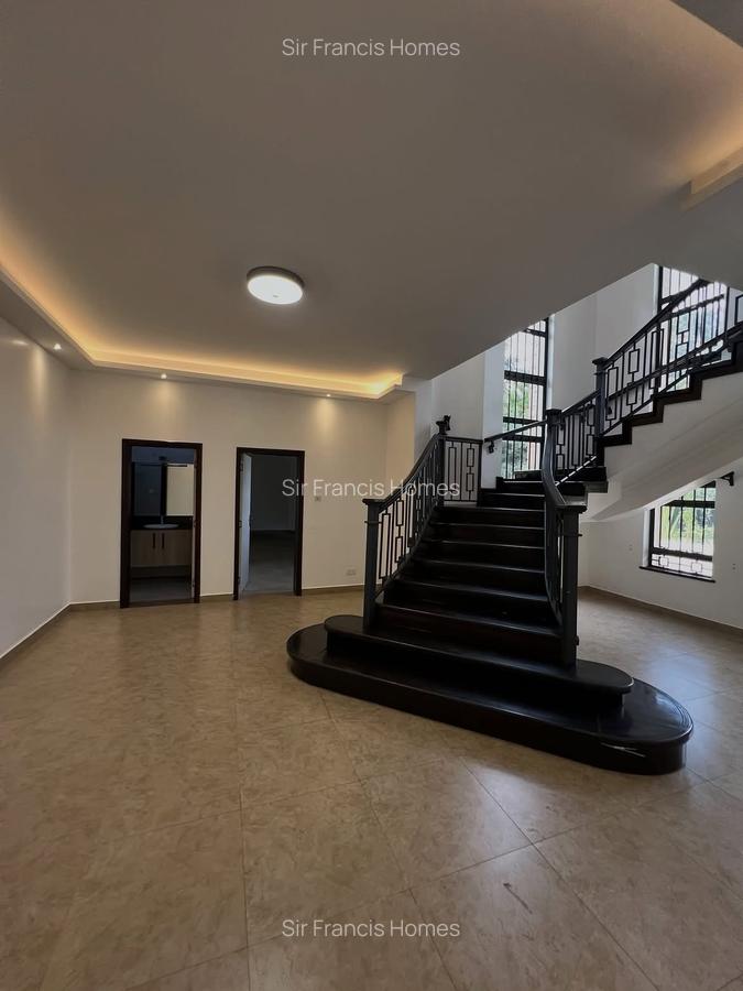 4 Bed Townhouse with En Suite at Karen - 11