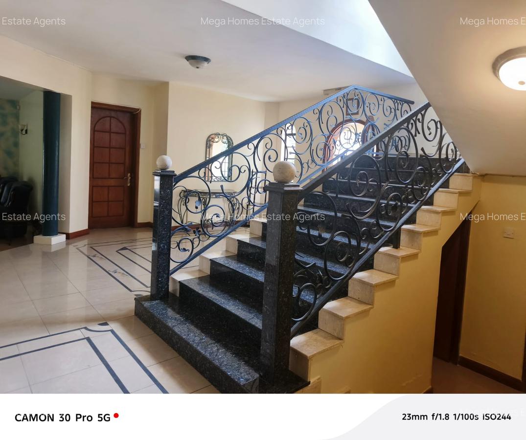 5 Bed House with En Suite in Runda - 5
