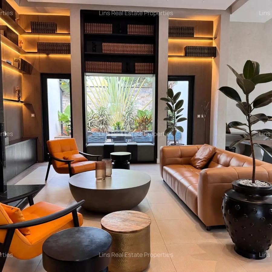 4 Bed Townhouse with En Suite in Runda - 8