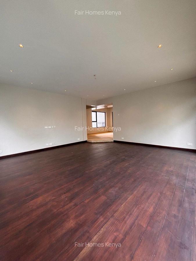 5 Bed Townhouse with En Suite at Manyani East - 2