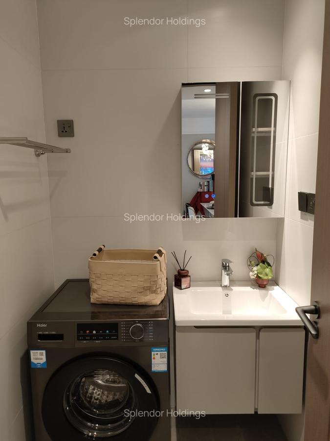 2 Bed Apartment with En Suite in Westlands Area - 15