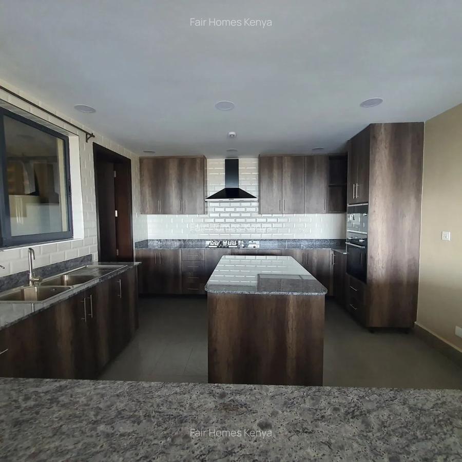 4 Bed Apartment with En Suite at Gitanga Road - 11