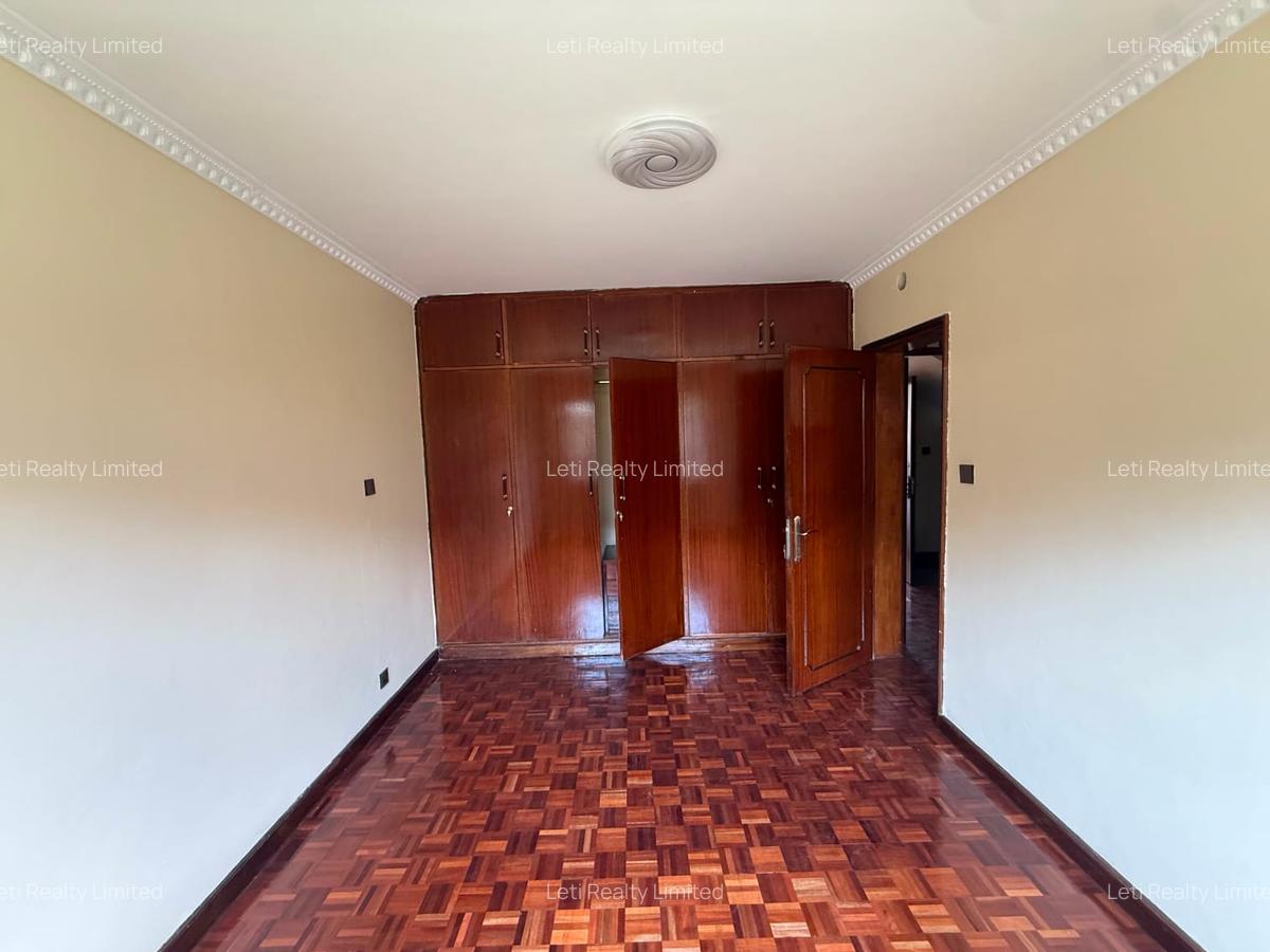 4 Bed Townhouse with En Suite in Kilimani - 6