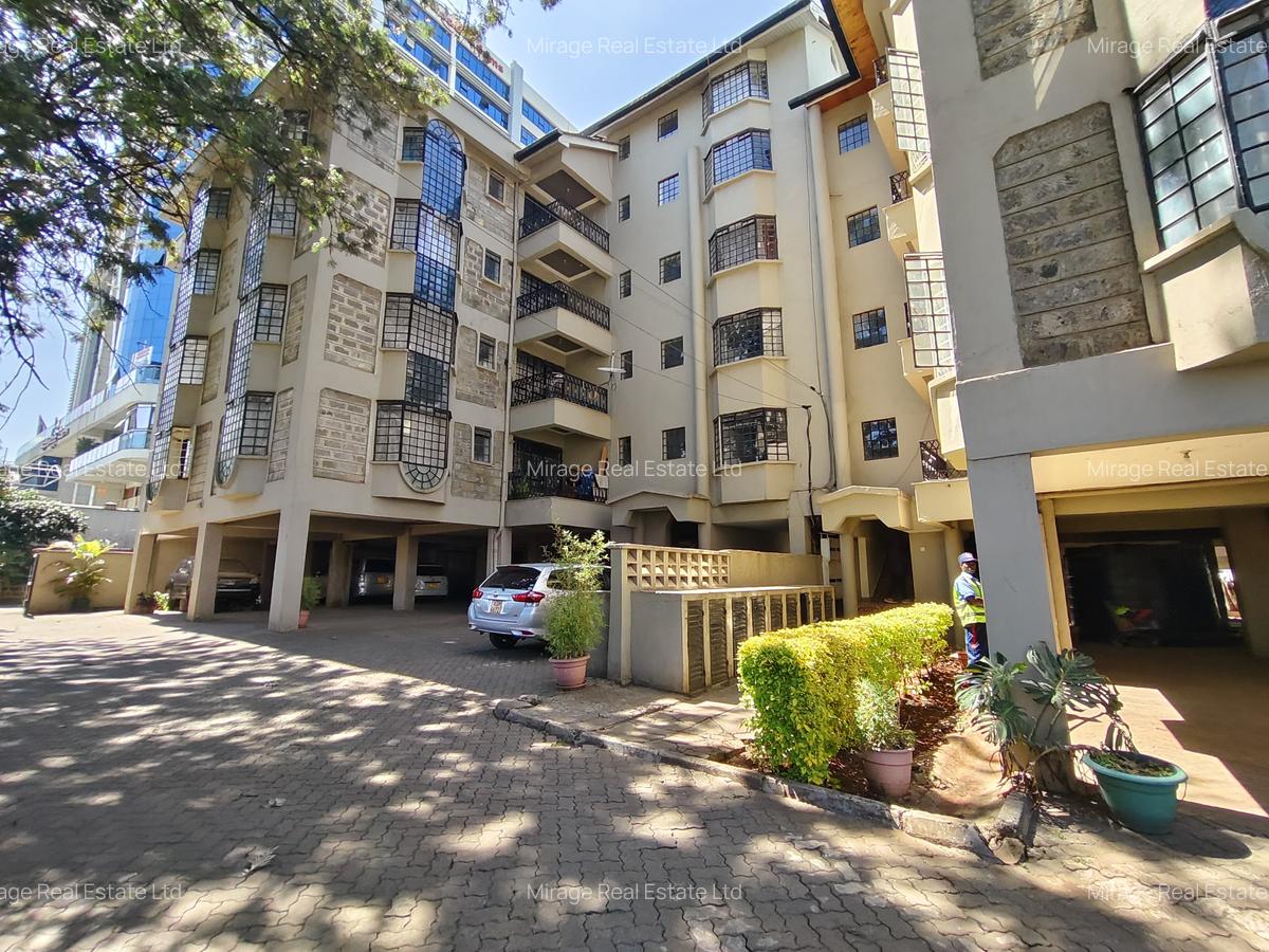 2 Bed Apartment with Parking in Kilimani - 12