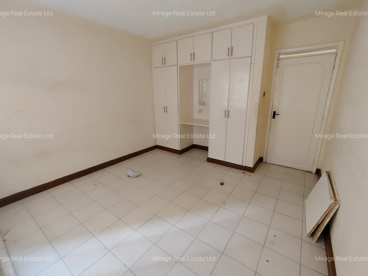 3 Bed Apartment with Parking in Kileleshwa - 7