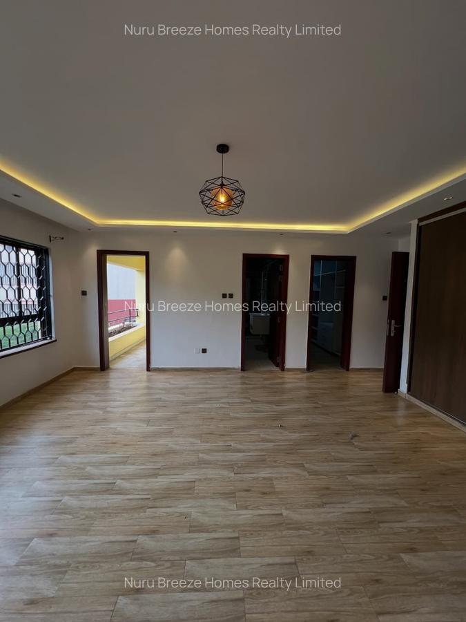 5 Bed Townhouse with En Suite in Lavington - 7