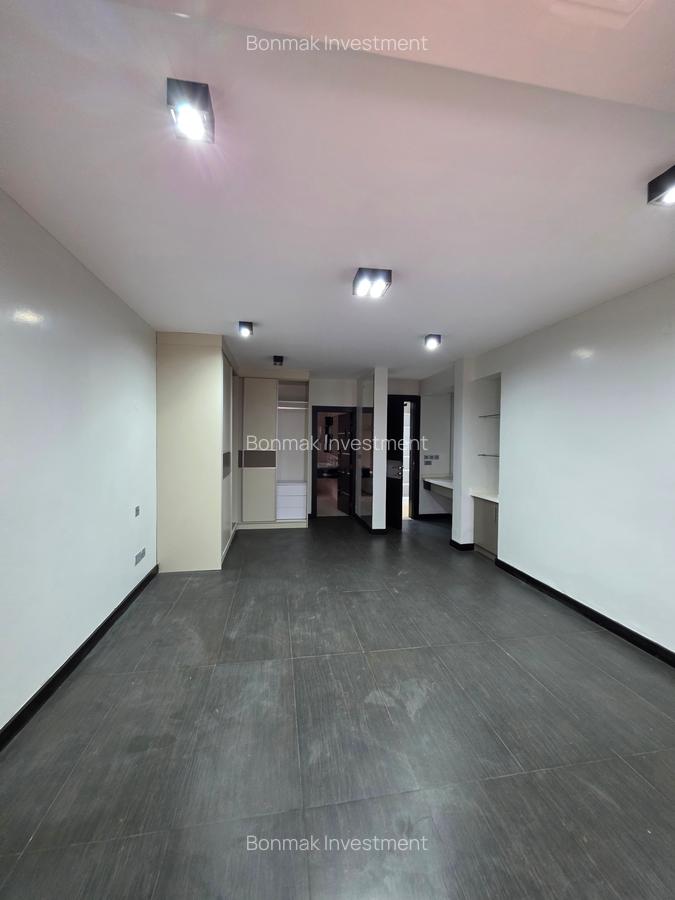 3 Bed Apartment with En Suite at Lavington-Riverside Drive - 12
