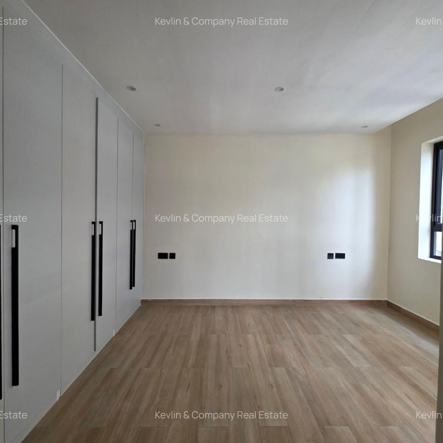 2 Bed Apartment with En Suite in General Mathenge - 13