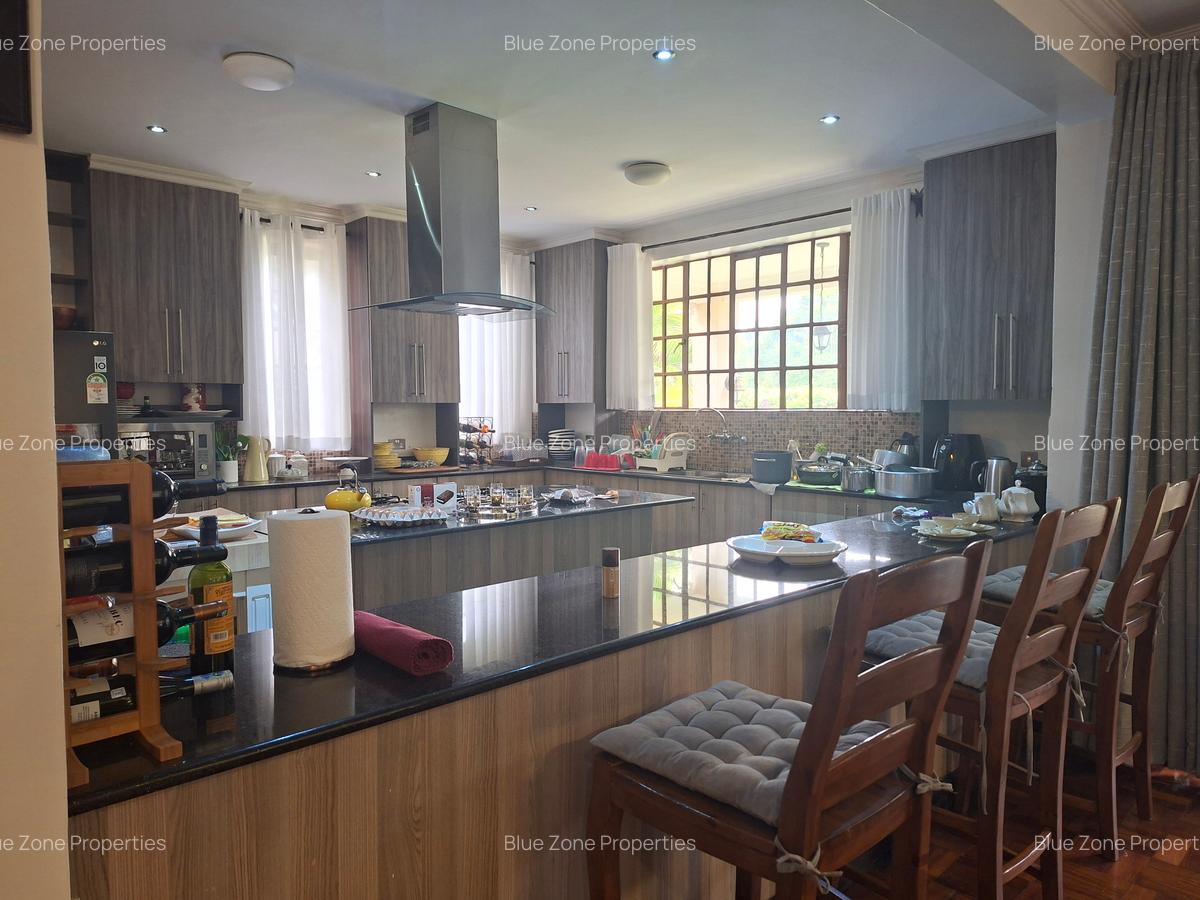 4 Bed Villa with En Suite at Rosslyn Lone Tree Estate Rd - 6
