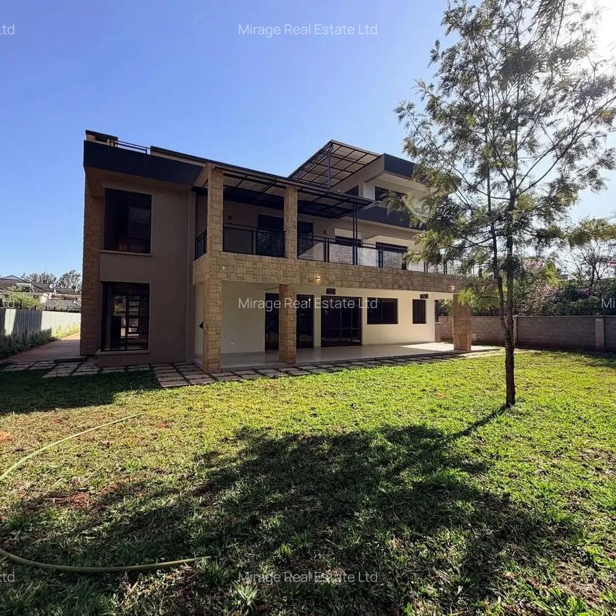 6 Bed Townhouse with En Suite in Karen - 16