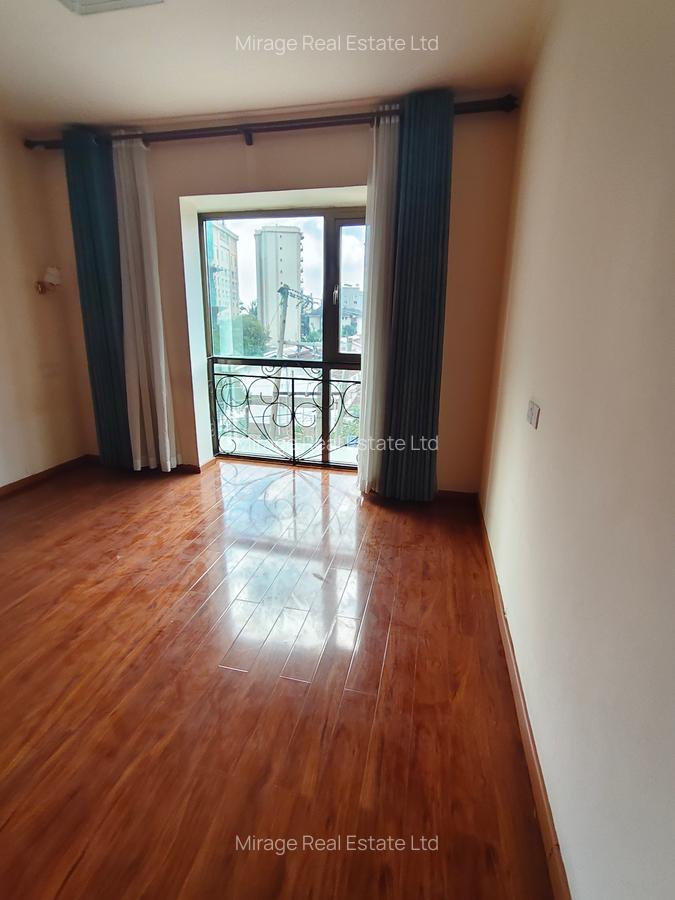 2 Bed Apartment with En Suite in Kilimani - 16