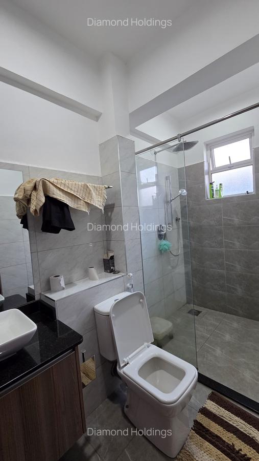 2 Bed Apartment with En Suite at Parklands - 13