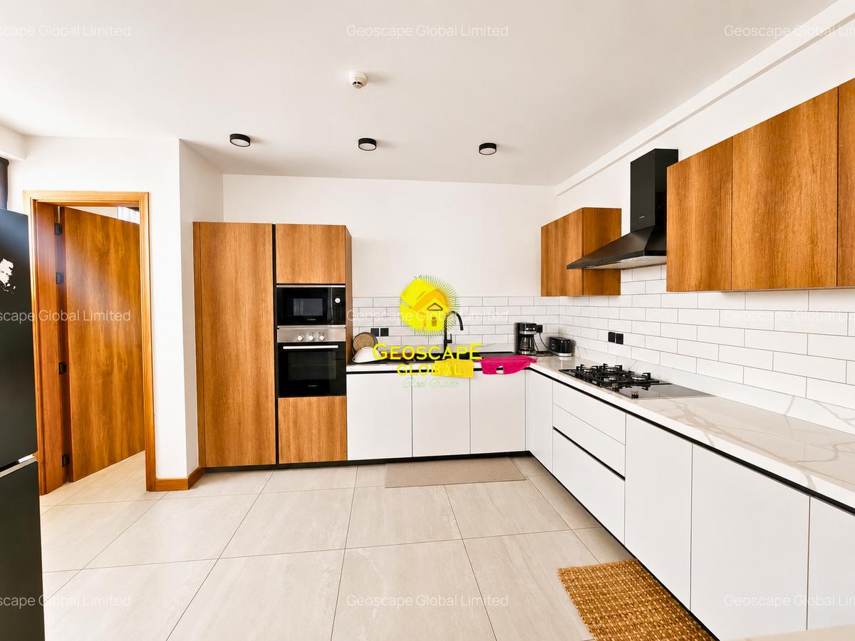 Furnished 3 Bed Apartment with En Suite in Spring Valley - 2