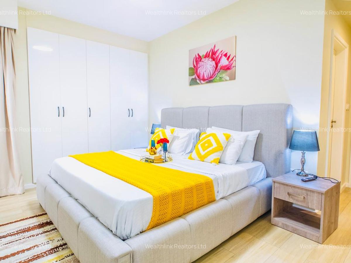 Furnished 2 Bed Apartment with En Suite at Riverside - 12