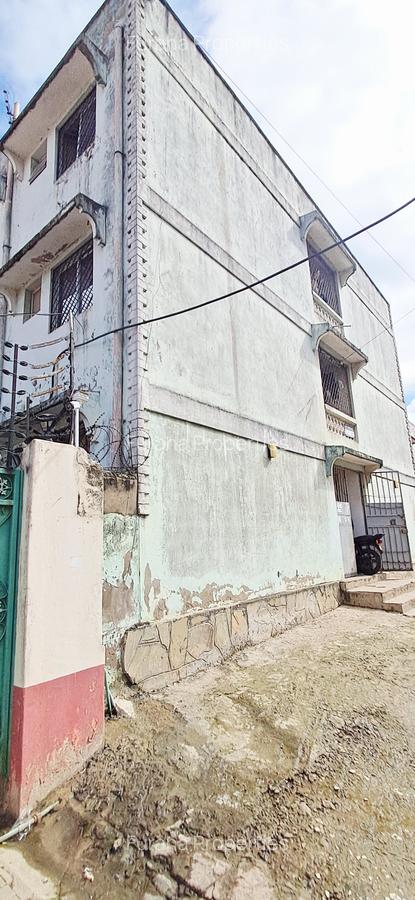 Serviced 10 Bed Apartment with En Suite at Bamburi - 2