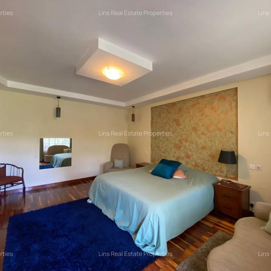 4 Bed Townhouse with En Suite in Westlands Area - 12