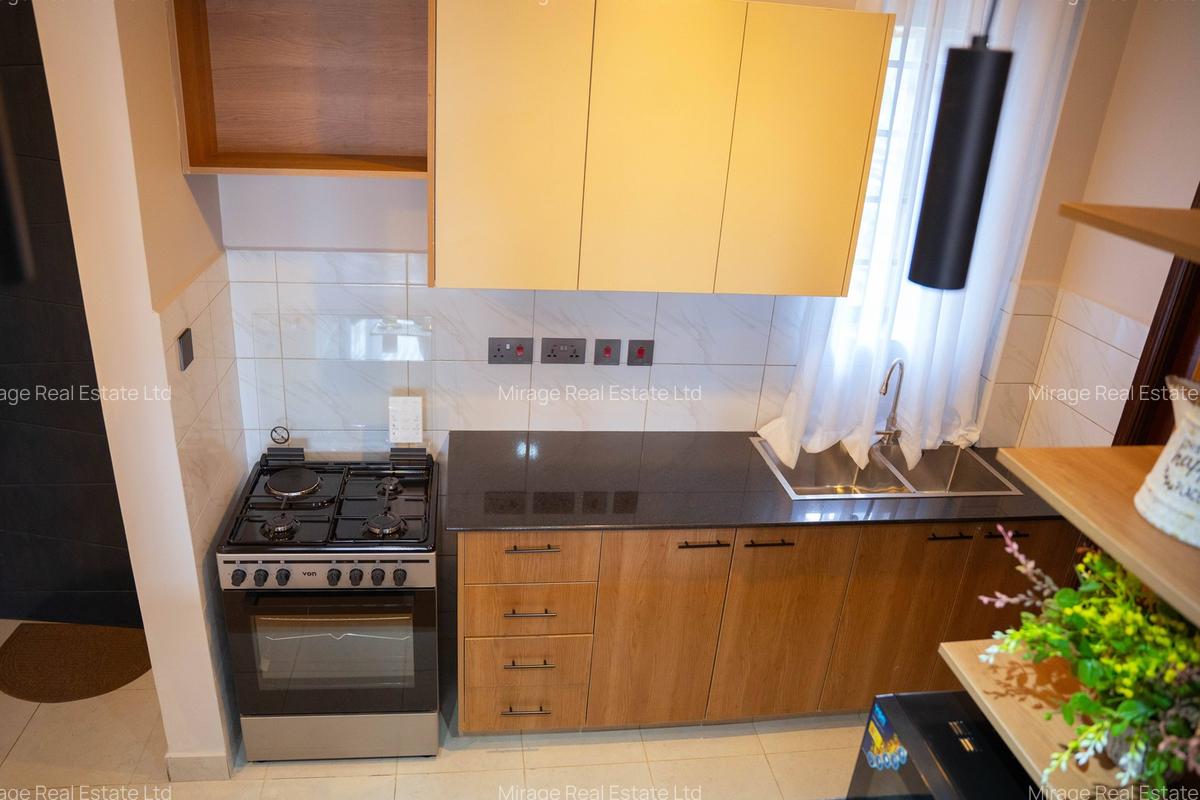 Studio Apartment with Gym in Kitisuru - 3