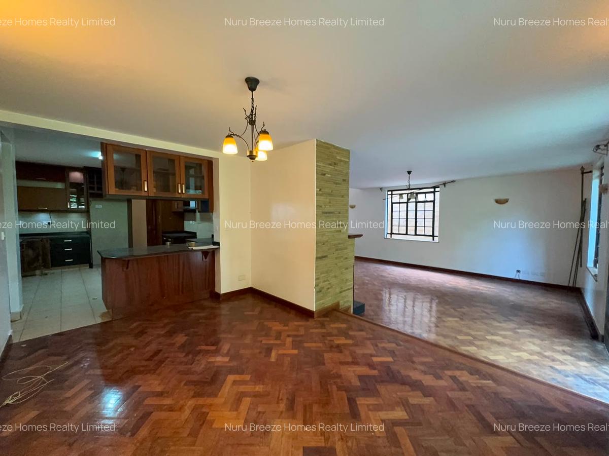 4 Bed Townhouse with En Suite in Lavington - 12