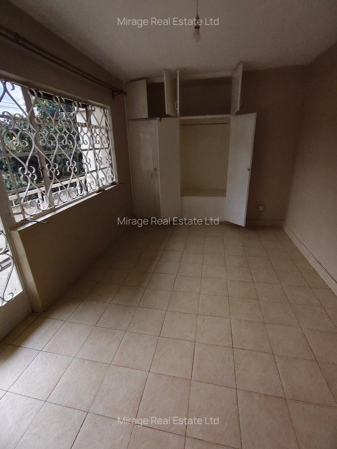 2 Bed Apartment with Parking in Hurlingham - 9