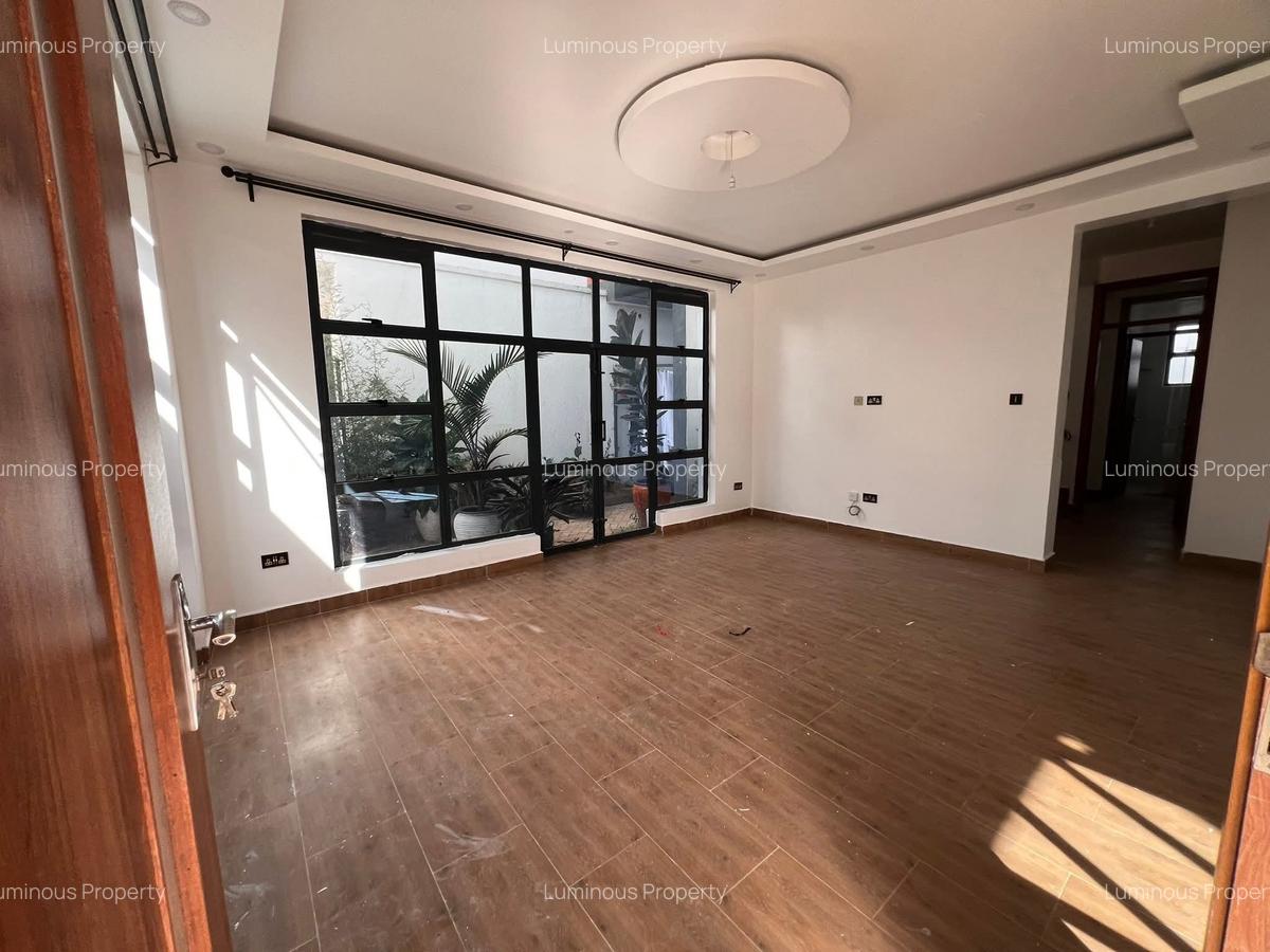 4 Bed House with En Suite at Afro Sayari - 2