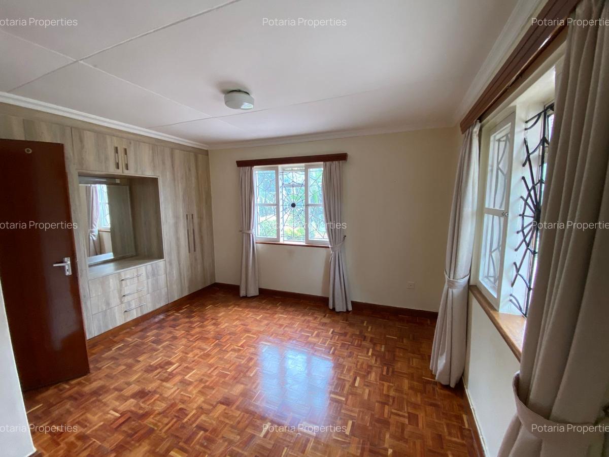 5 Bed House with Staff Quarters in Nyari - 12