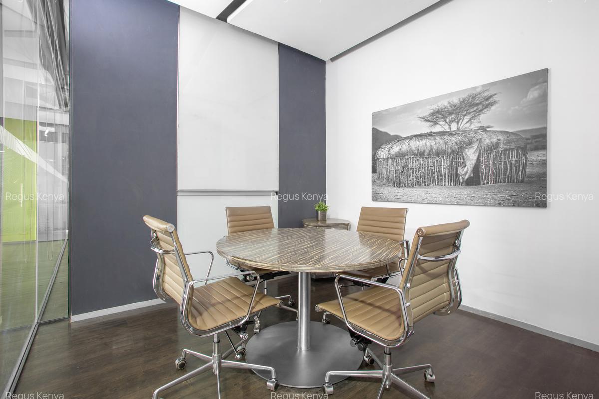 Furnished 15 m² Office with Service Charge Included at United Nations Crescent - 7