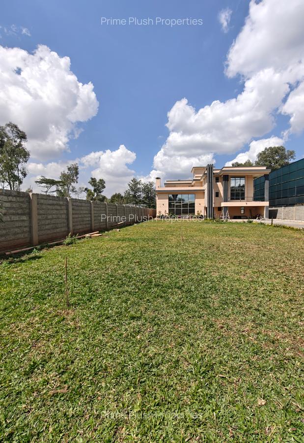 10 Bed House with En Suite in Karen - 2