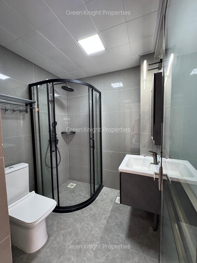 Serviced 2 Bed Apartment with En Suite in Riverside - 4