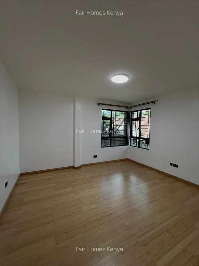 6 Bed Townhouse with En Suite at Kabasiran Avenue - 18