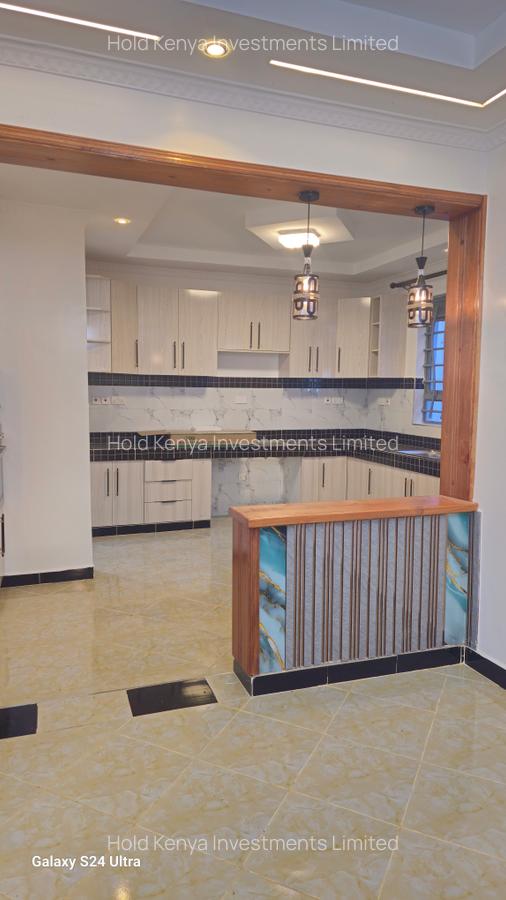 4 Bed House with En Suite at Riversidedrive - 7