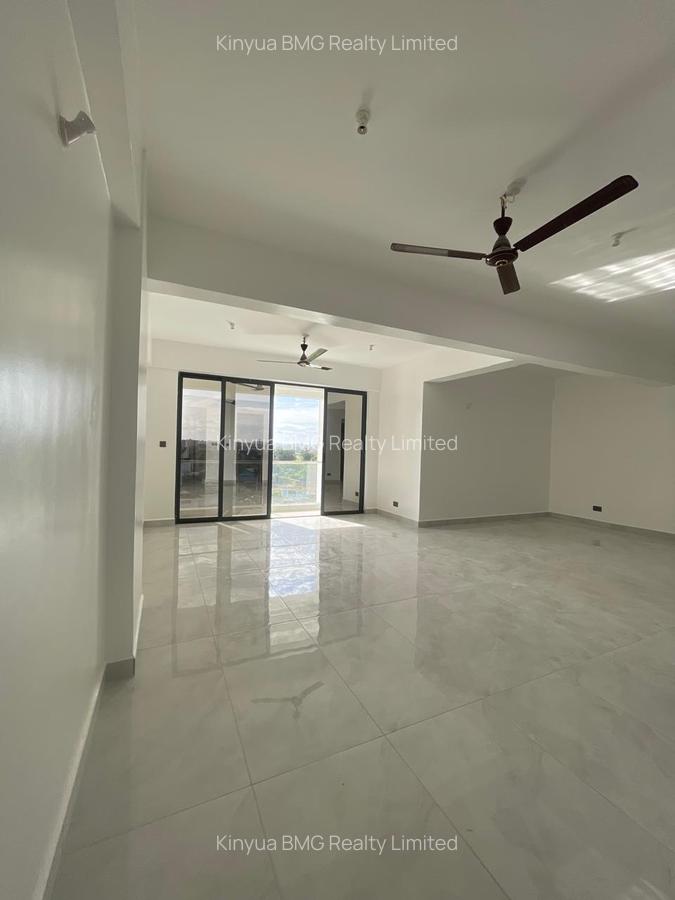 Serviced 3 Bed Apartment with En Suite in Nyali Area - 8