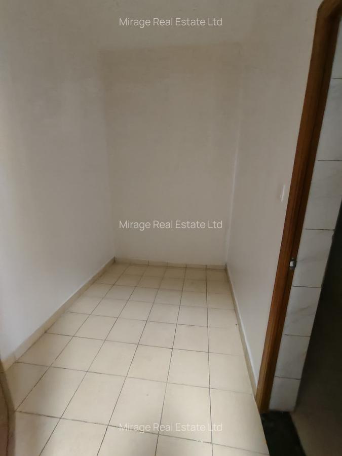 3 Bed Apartment with Swimming Pool in Kilimani - 8