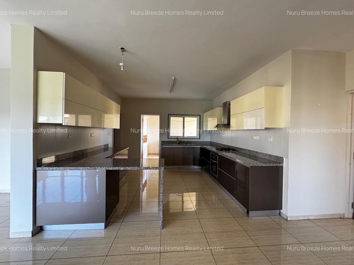 3 Bed Apartment with En Suite in Westlands Area - 3