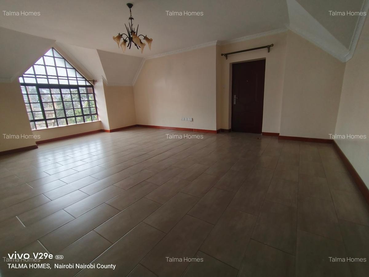 2 Bed Apartment with En Suite at Westlands - 17