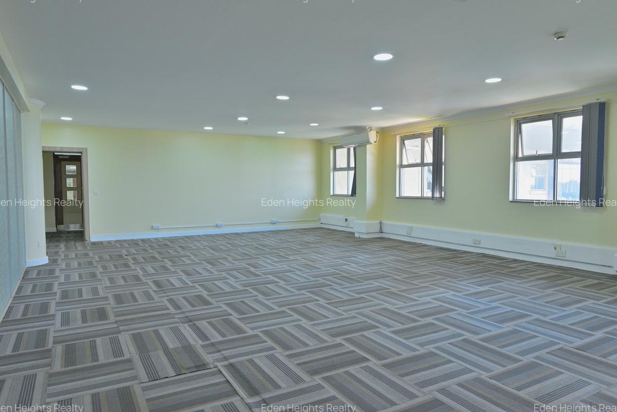 2,343 ft² Office with Backup Generator in Mombasa Road - 8