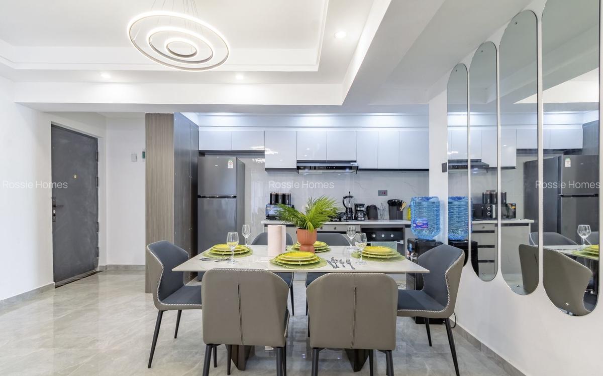 Serviced 2 Bed Apartment with En Suite in Kilimani - 13