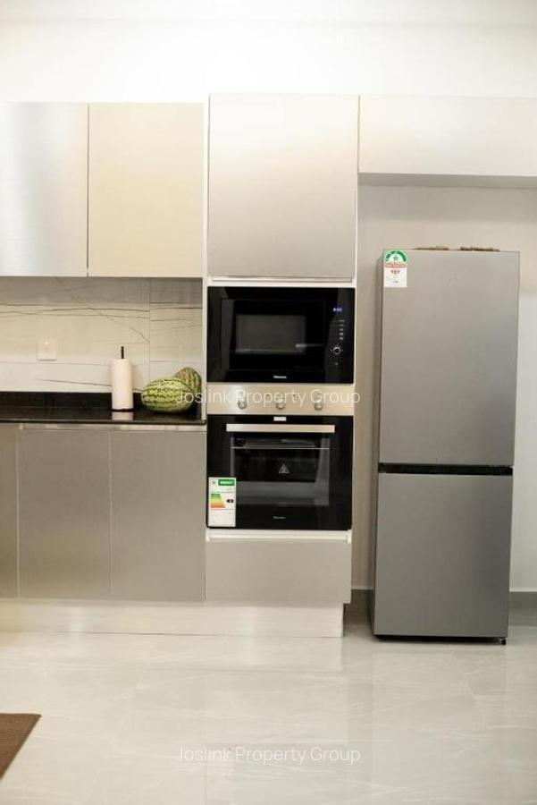 2 Bed Apartment with Swimming Pool at Central - 13