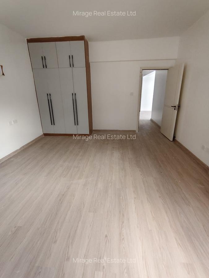 5 Bed Apartment with Borehole in Parklands - 12